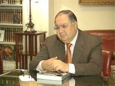 Олигарха Усманова настигло прошлое?