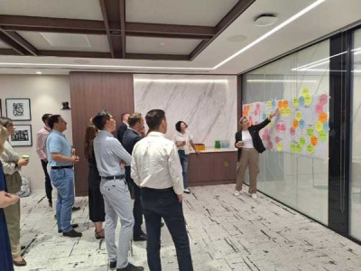 Агент КНБ Досым Сатпаев на  оперативном задании в Дубайске